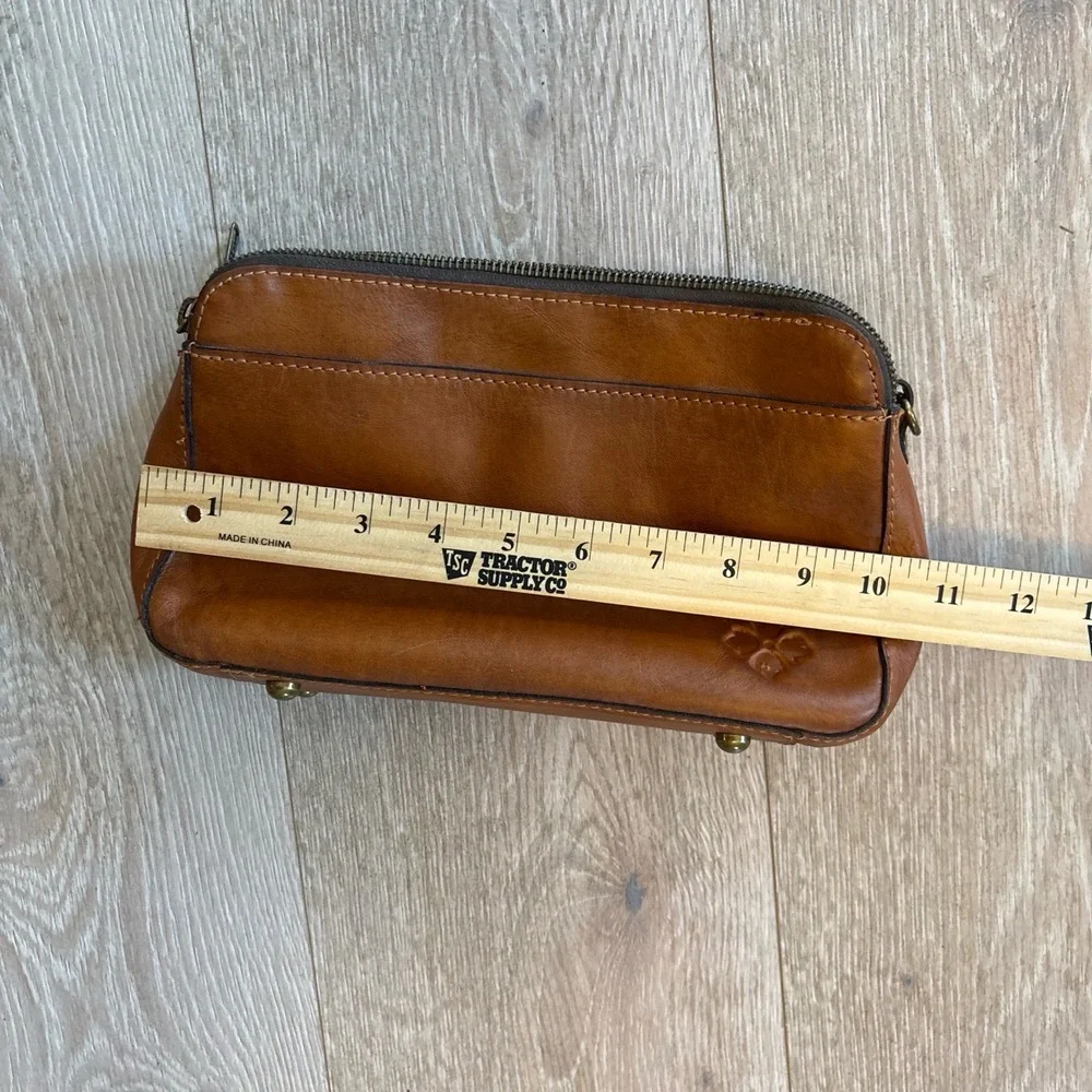 Patricia Nash Pouch Clutch Womens Burnished Tooled  Chambery Gold No Strap